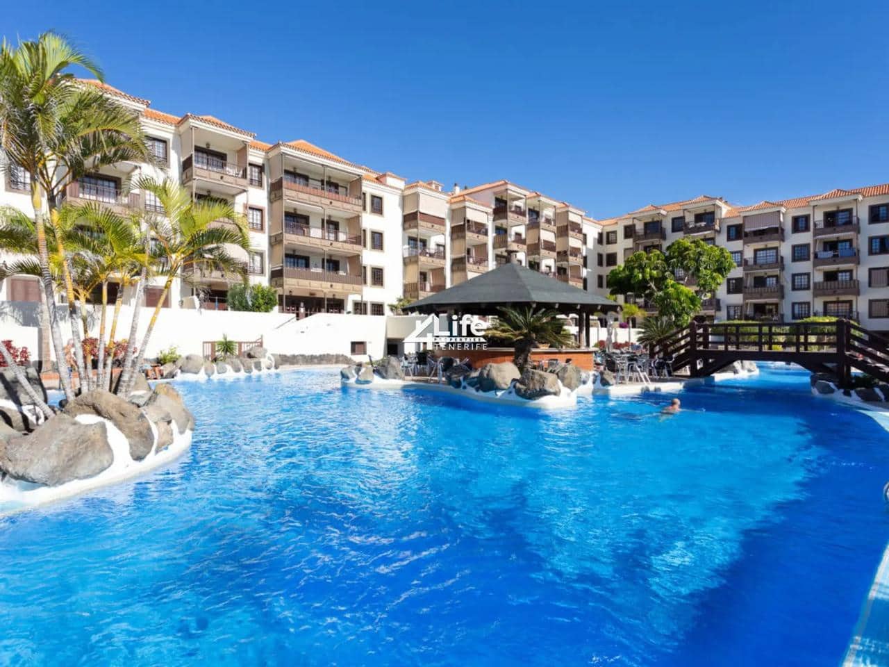 1 bedroom Flat for sale in Costa del Silencio with pool - € 265,000 (Ref: 10136314)