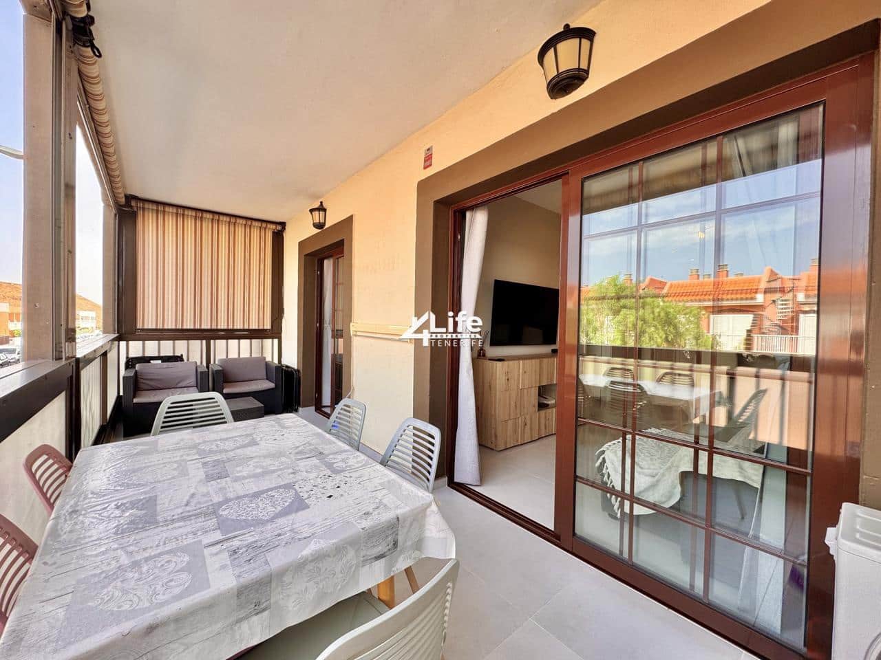 1 bedroom Flat for sale in Costa del Silencio with pool - € 265,000 (Ref: 10136314)