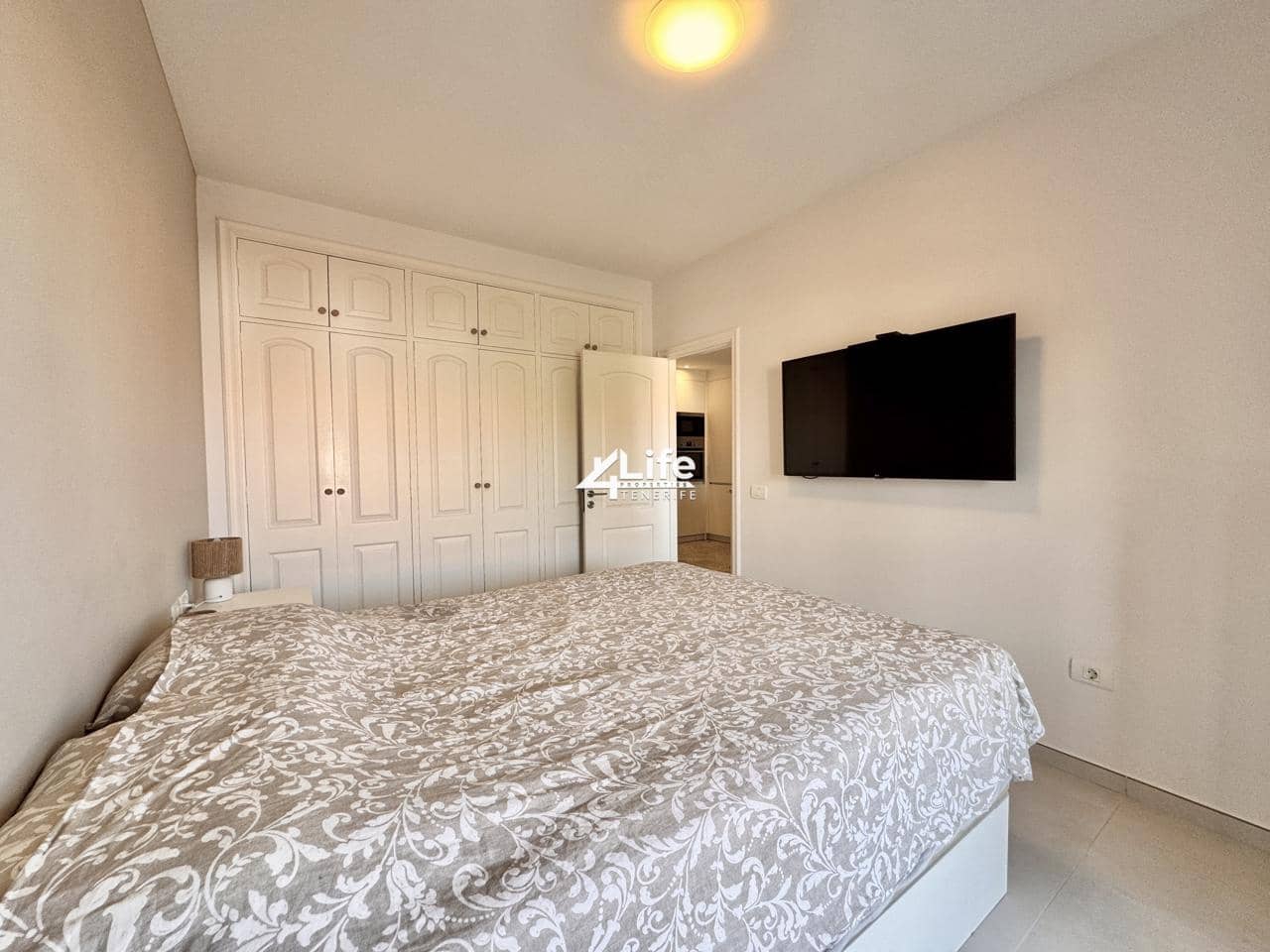 1 bedroom Flat for sale in Costa del Silencio with pool - € 265,000 (Ref: 10136314)