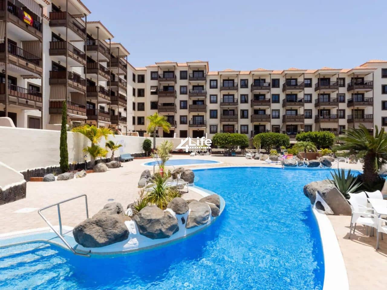 1 bedroom Flat for sale in Costa del Silencio with pool - € 265,000 (Ref: 10136314)