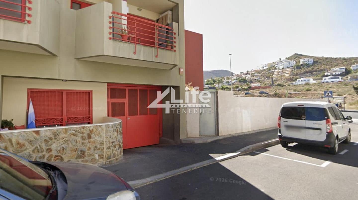 Garaje en San Isidro de Abona en venta - 13.000 € (Ref: 10173025)