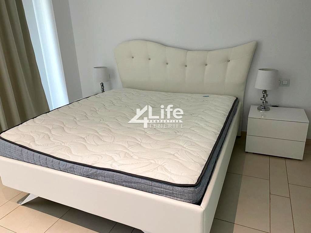 2 quarto Apartamento para arrendar em Palm-Mar com piscina garagem - 1 900 € (Ref: 7616179)