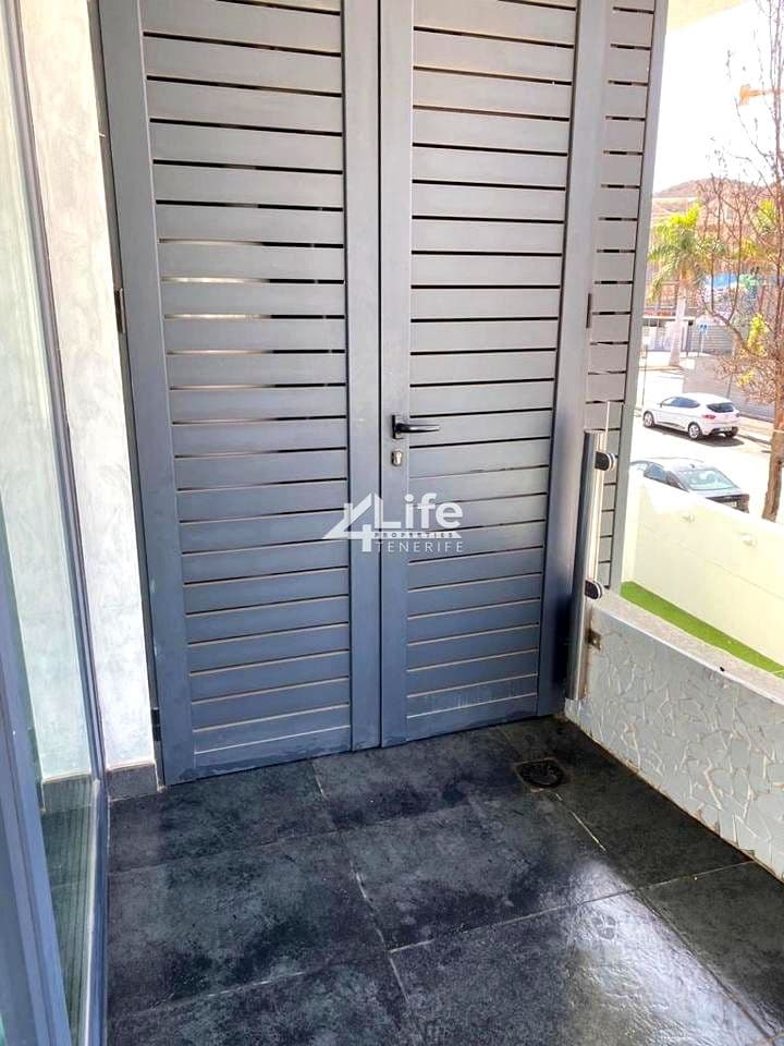 2 quarto Apartamento para arrendar em Palm-Mar com piscina garagem - 1 900 € (Ref: 7616179)