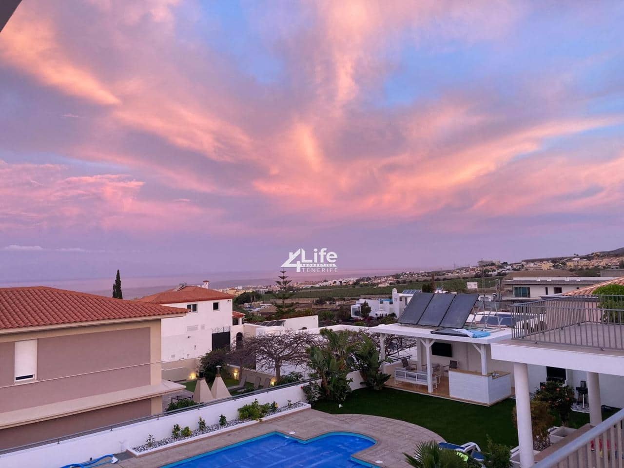 12 soveværelse Villa til salg i Playa Paraiso - € 4.300.000 (Ref: 8176292)