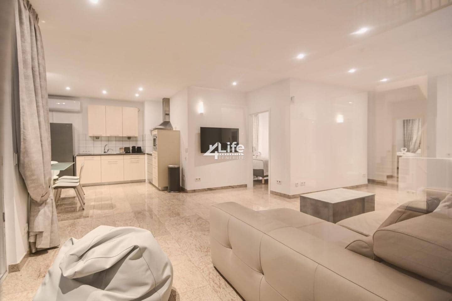 12 soveværelse Villa til salg i Playa Paraiso - € 4.300.000 (Ref: 8176292)