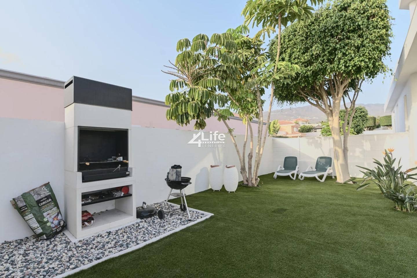 12 soveværelse Villa til salg i Playa Paraiso - € 4.300.000 (Ref: 8176292)