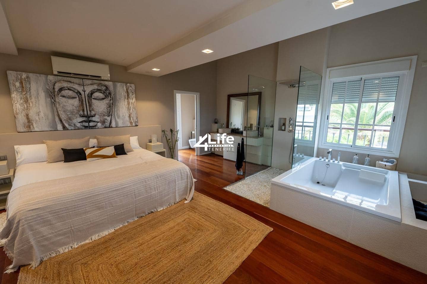 4 soveværelse Villa til salg i Costa Adeje med swimmingpool - € 1.499.000 (Ref: 8608907)