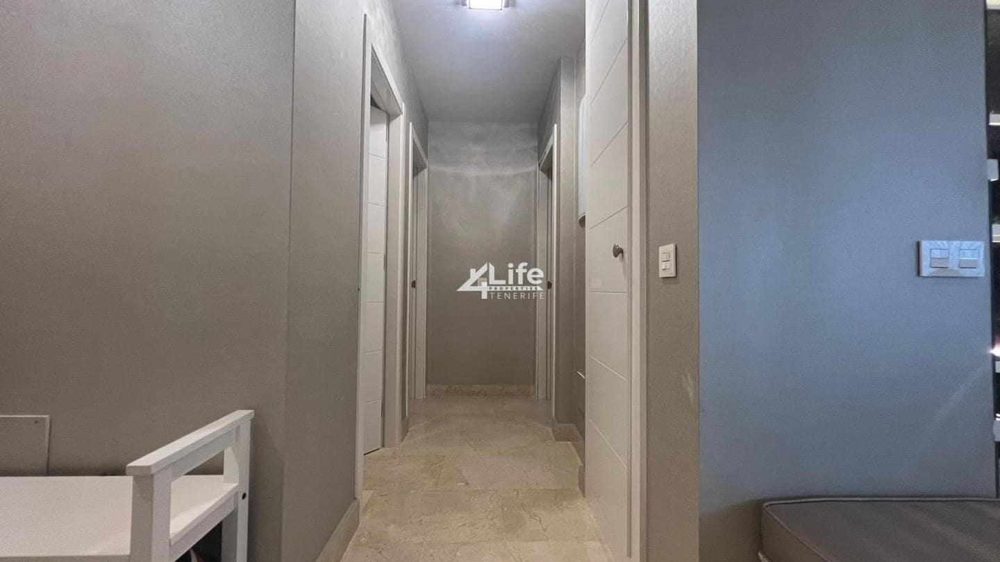 2 bedroom Flat for sale in La Caleta Adeje with garage - € 949,000 (Ref: 8608908)