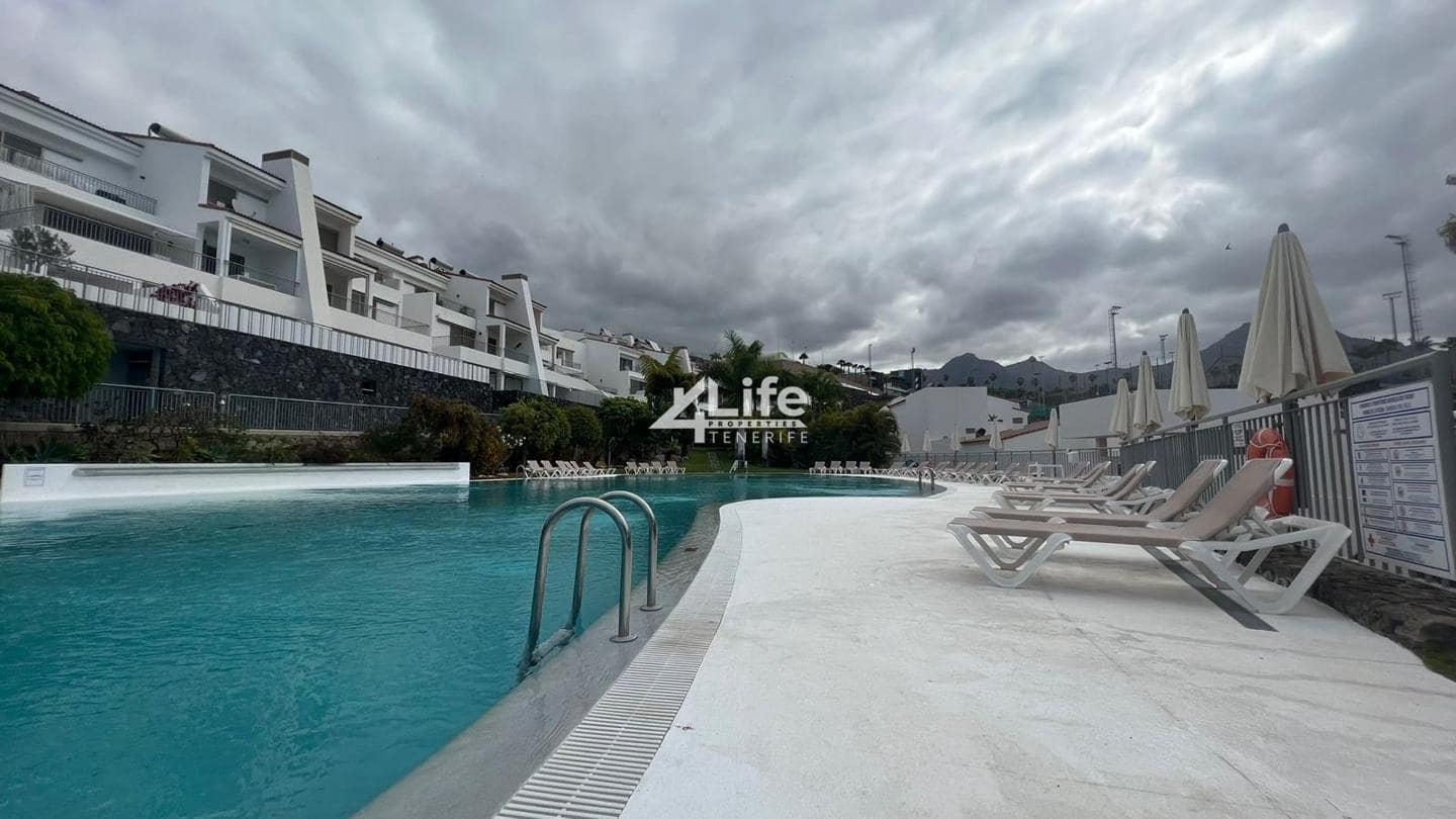 2 bedroom Flat for sale in La Caleta Adeje with garage - € 949,000 (Ref: 8608908)