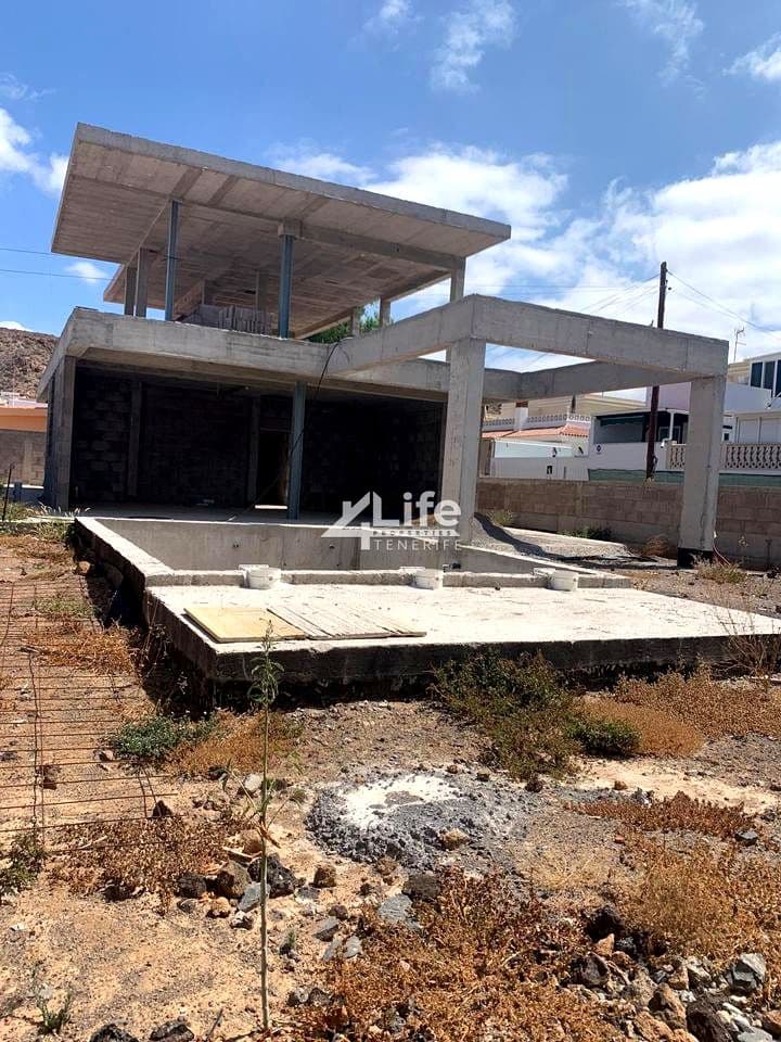 4 soveværelse Villa til salg i Palm-Mar med swimmingpool garage - € 1.750.000 (Ref: 8609579)