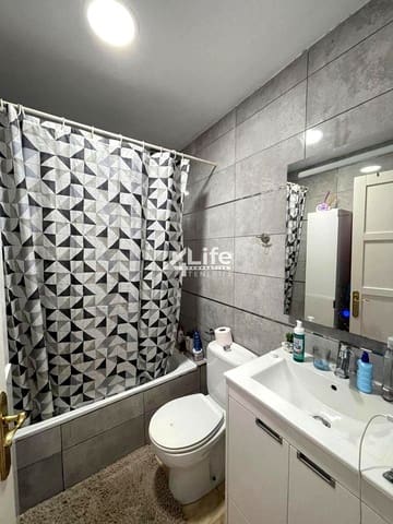 2 slaapkamer Flat te koop in Costa Adeje, Adeje - € 360.000 (Ref: 8633991)