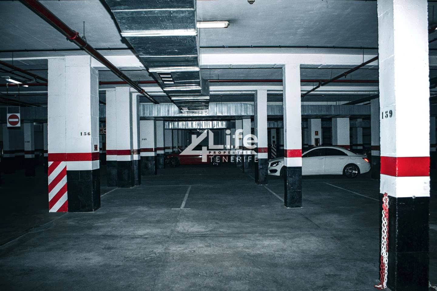 Garage til salg i Fanabe - € 3.400.000 (Ref: 8678892)