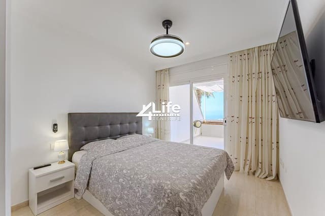 2 slaapkamer Flat te koop in Roque del Conde, Adeje - € 420.000 (Ref: 8774604)