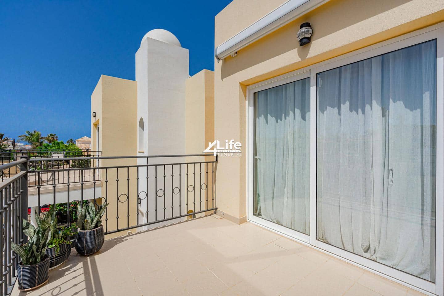 3 soverom Villa til salgs i Palm-Mar med svømmebasseng garasje - € 498 000 (Ref: 8935863)