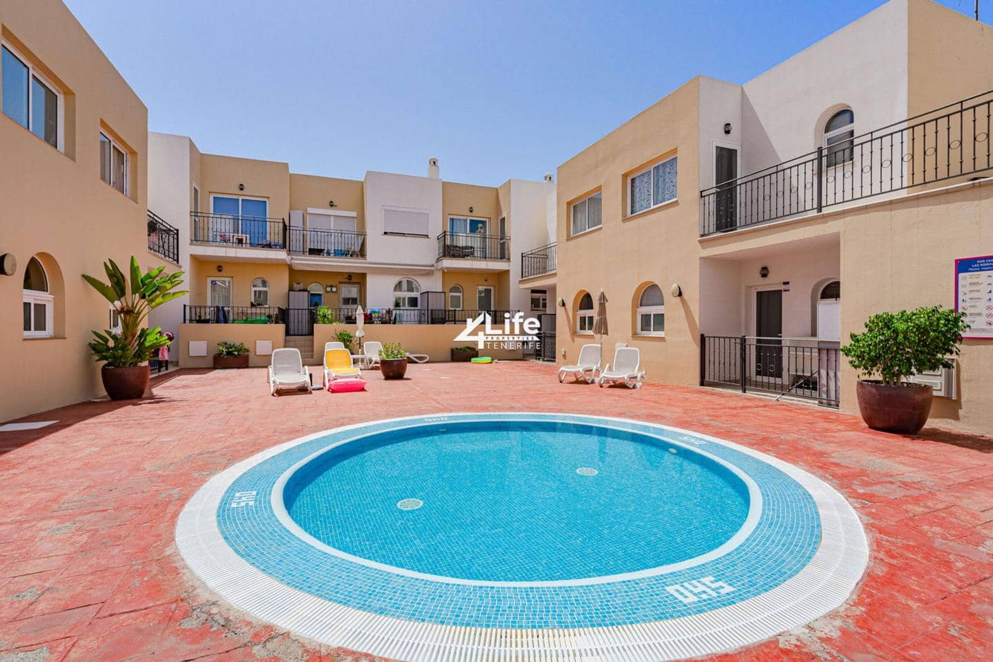 3 soverom Villa til salgs i Palm-Mar med svømmebasseng garasje - € 498 000 (Ref: 8935863)