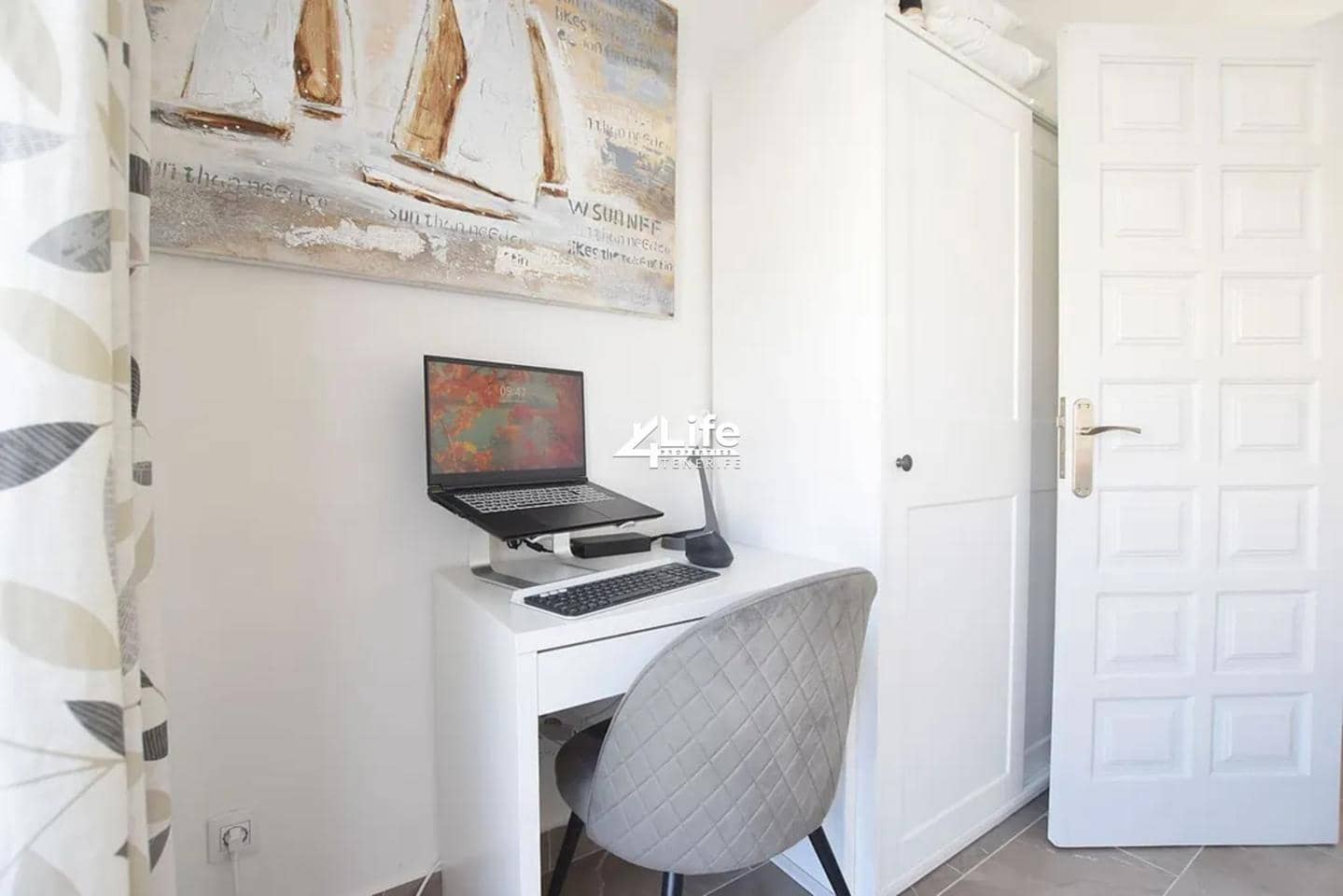 Piso de 2 habitaciones en Costa del Silencio en venta con piscina - 325.000 € (Ref: 9028380)