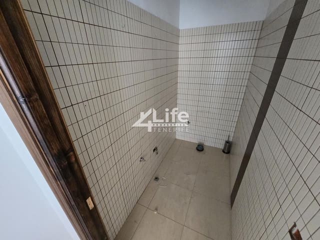 5 soverom Kontor til salgs i San Isidro de Abona, Granadilla de Abona - € 130 000 (Ref: 9031401)