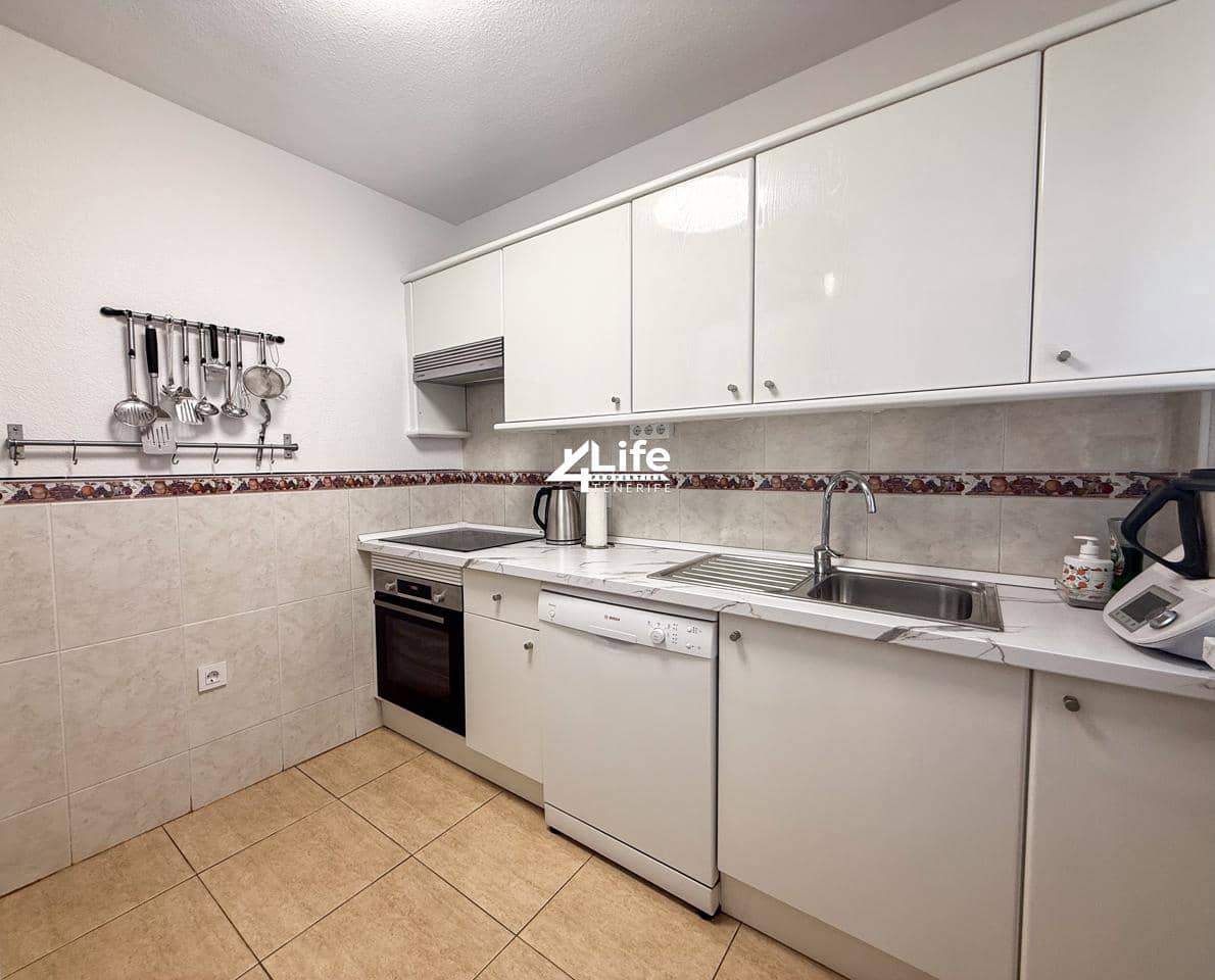 3 soveværelse Lejlighed til leje i Callao Salvaje med swimmingpool garage - € 2.200 (Ref: 9130230)