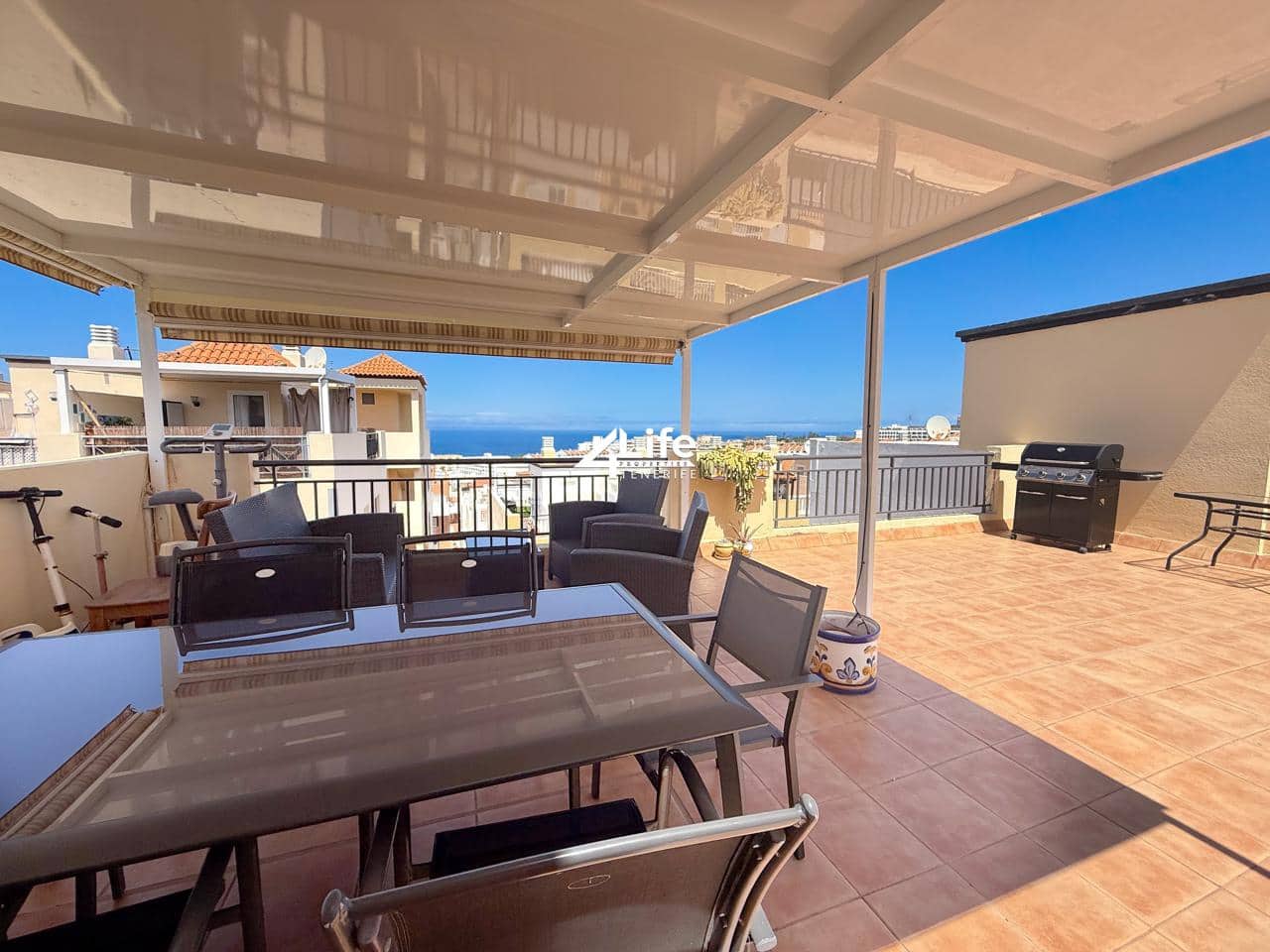 3 soveværelse Lejlighed til leje i Callao Salvaje med swimmingpool garage - € 2.200 (Ref: 9130230)