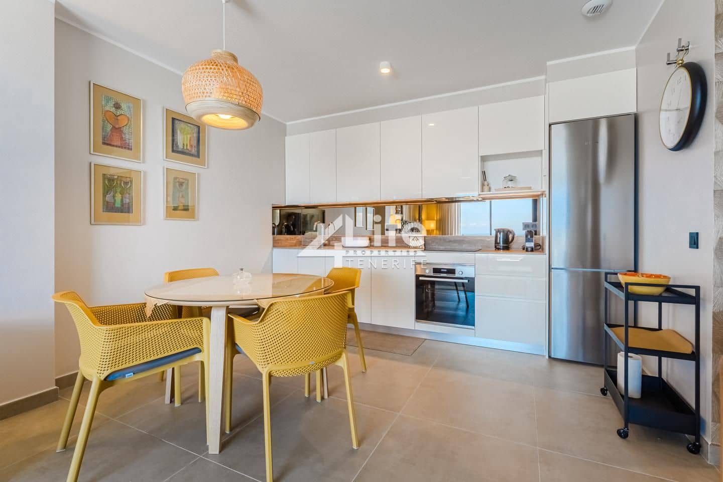 3 soveværelse Lejlighed til salg i Costa Adeje med swimmingpool garage - € 1.250.000 (Ref: 9142388)