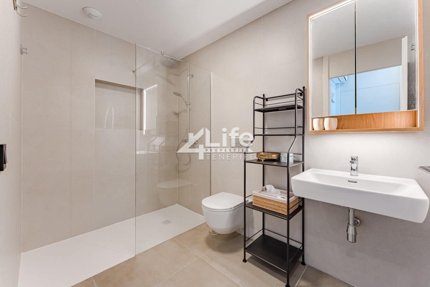 3 soveværelse Lejlighed til salg i Costa Adeje med swimmingpool garage - € 1.250.000 (Ref: 9142388)