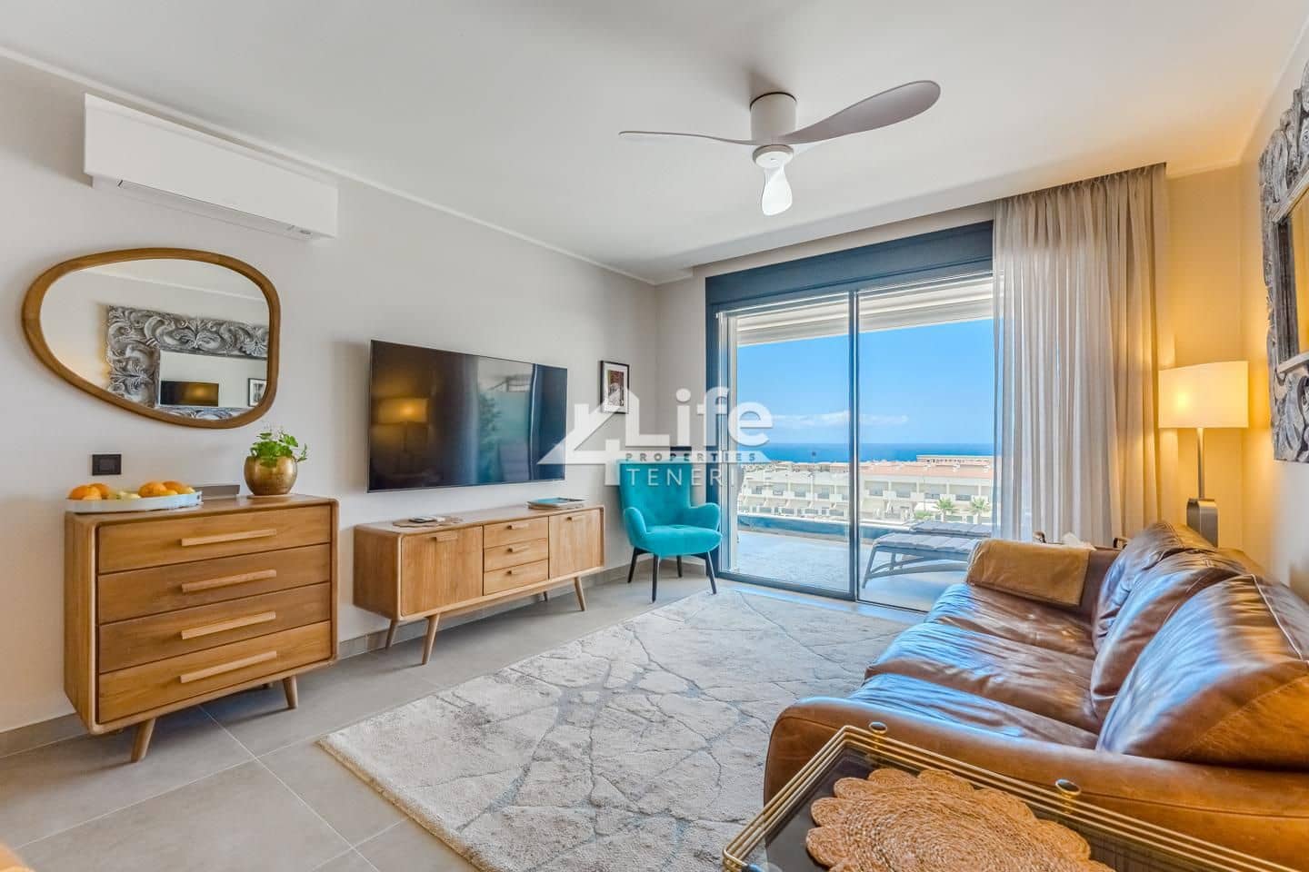 3 soveværelse Lejlighed til salg i Costa Adeje med swimmingpool garage - € 1.250.000 (Ref: 9142388)