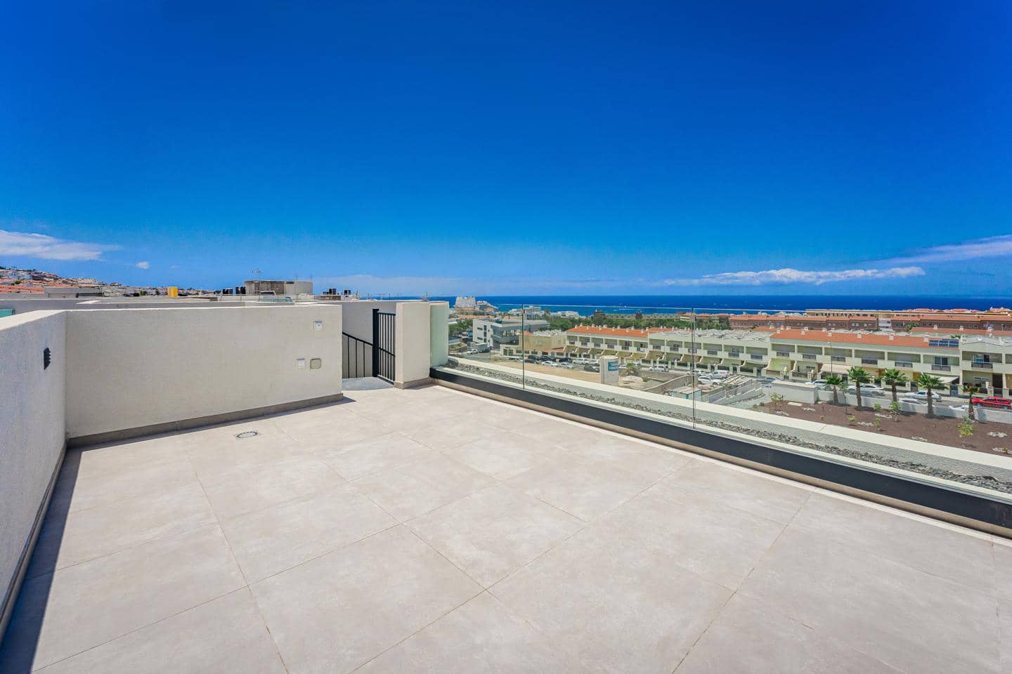 3 soveværelse Lejlighed til salg i Costa Adeje med swimmingpool garage - € 1.250.000 (Ref: 9142388)