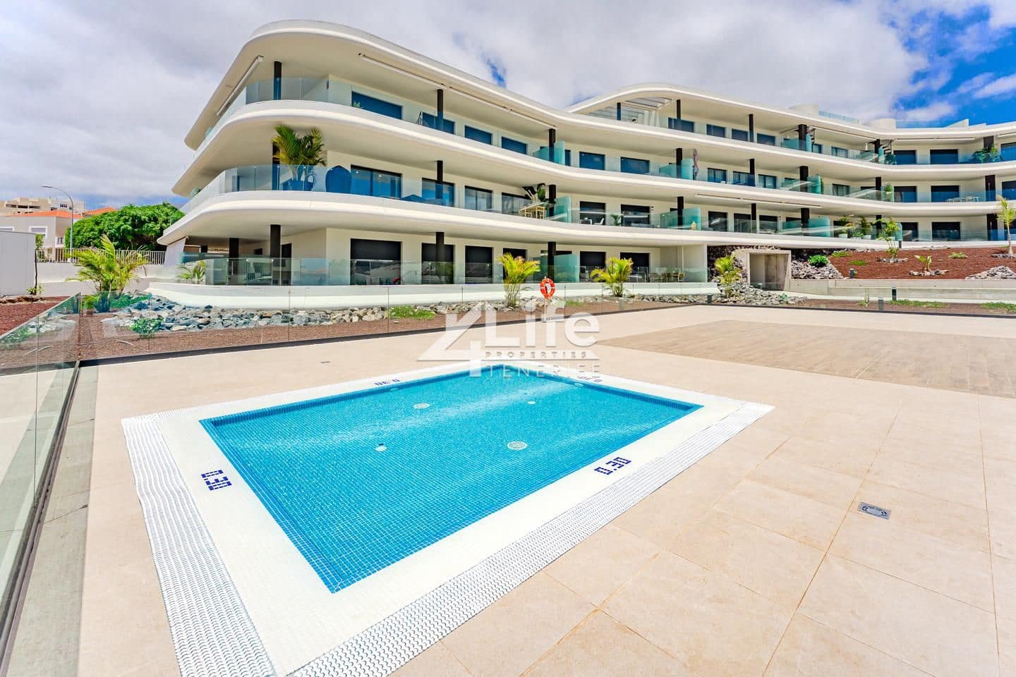 3 soveværelse Lejlighed til salg i Costa Adeje med swimmingpool garage - € 1.250.000 (Ref: 9142388)