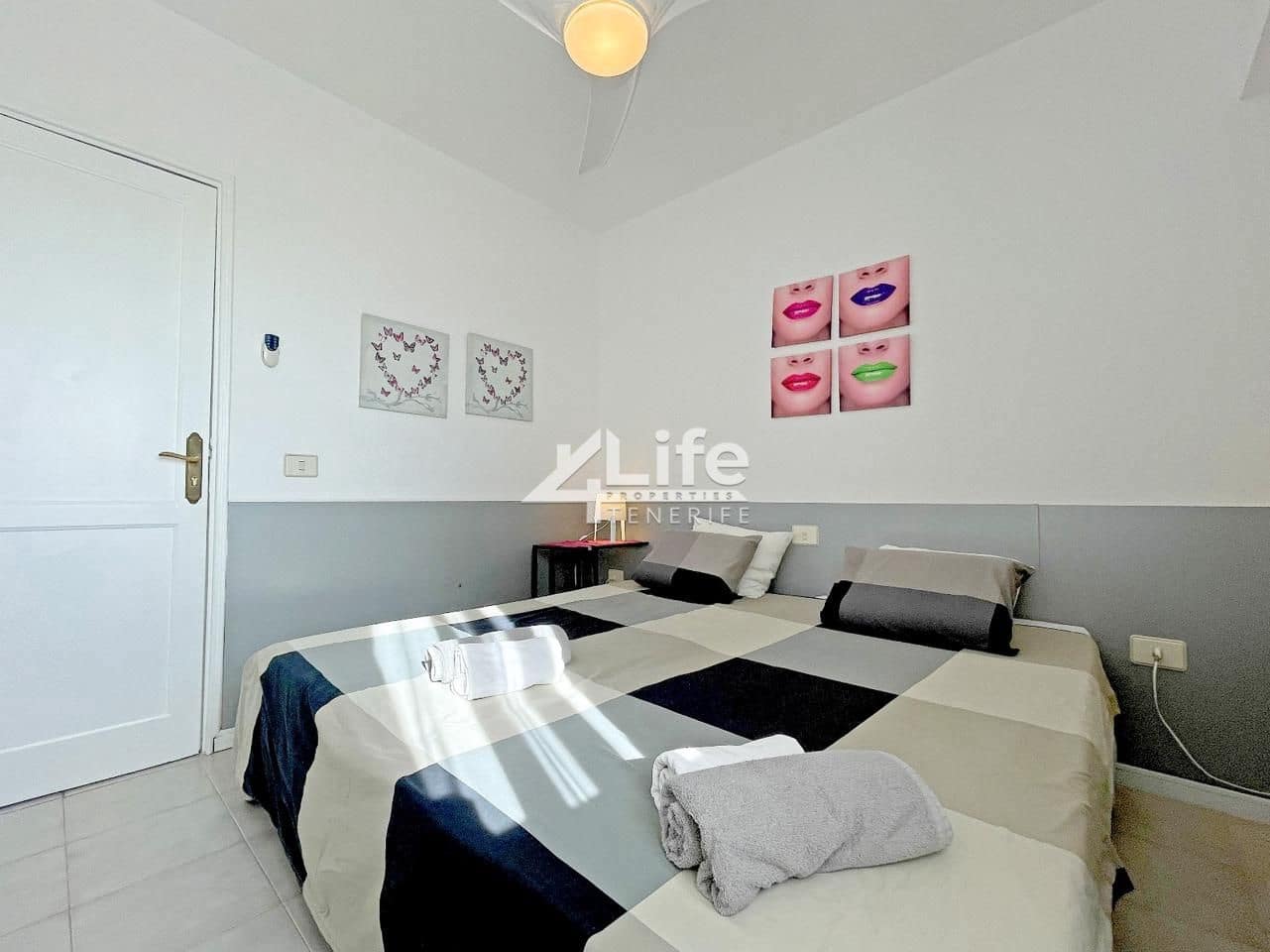 3 soveværelse Lejlighed til salg i Playa de las Americas med garage - € 470.000 (Ref: 9161982)