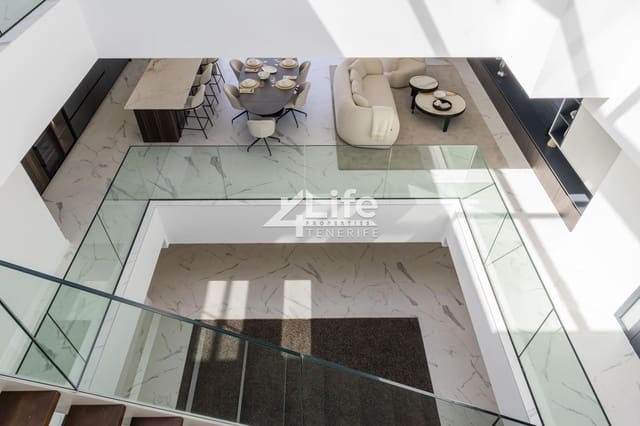 5 soveværelse Villa til salg i El Madroñal, Adeje med swimmingpool garage - € 3.500.000 (Ref: 9166624)