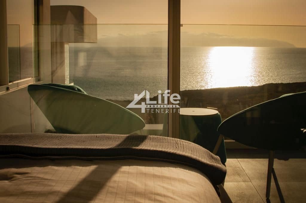 4 soverom Villa til salgs i Costa Adeje med svømmebasseng - € 1 650 000 (Ref: 9189871)