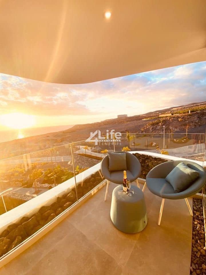 4 soverom Villa til salgs i Costa Adeje med svømmebasseng - € 1 650 000 (Ref: 9189871)