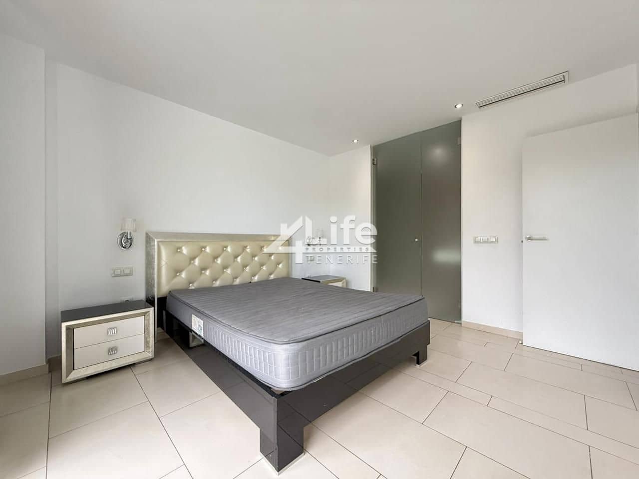 2 makuuhuone Asunto vuokrattavana paikassa Palm-Mar - 2 200 € (Ref: 9207696)