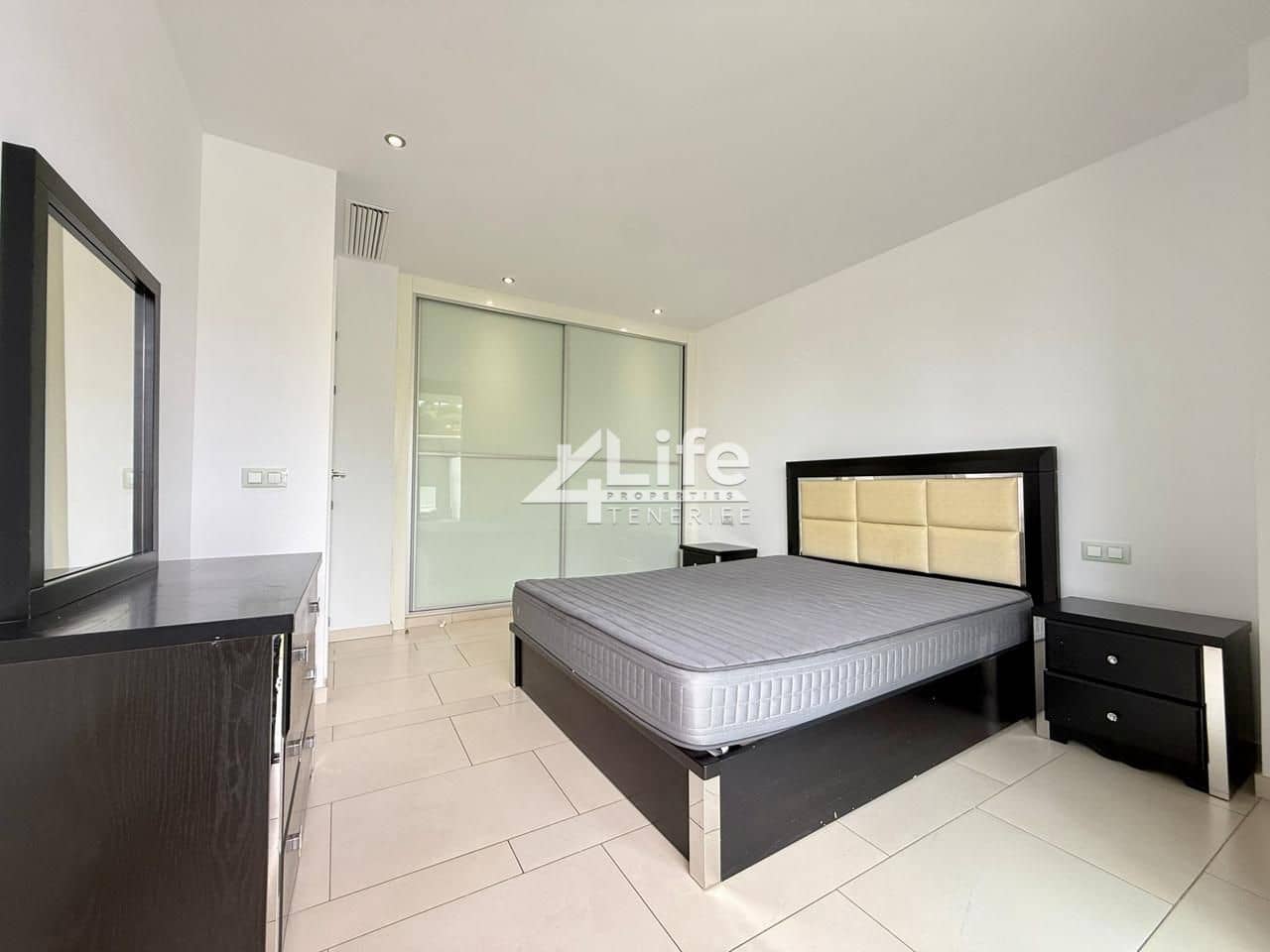 2 makuuhuone Asunto vuokrattavana paikassa Palm-Mar - 2 200 € (Ref: 9207696)