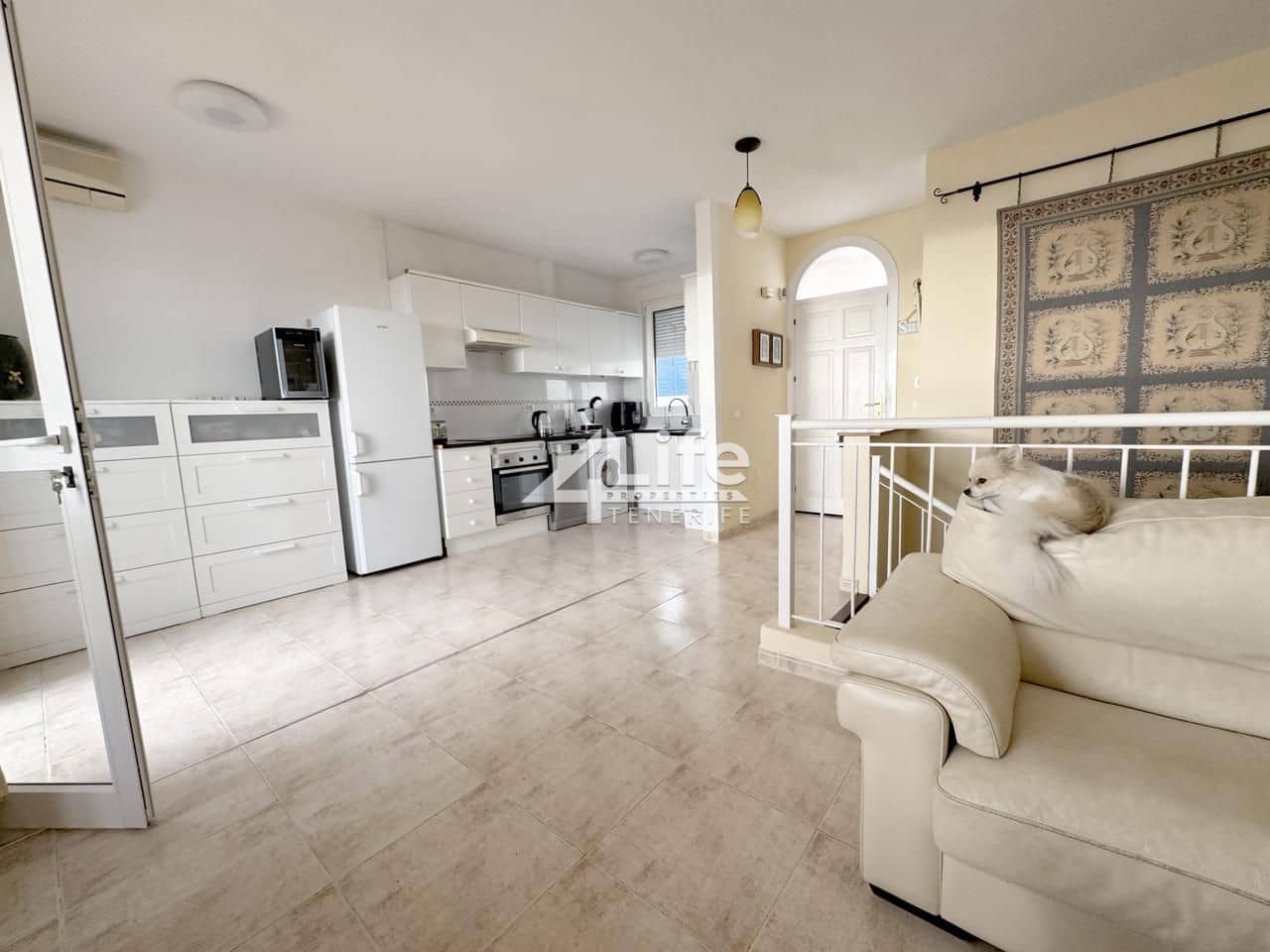 3 soveværelse Bungalow til salg i Adeje med garage - € 385.000 (Ref: 9216746)