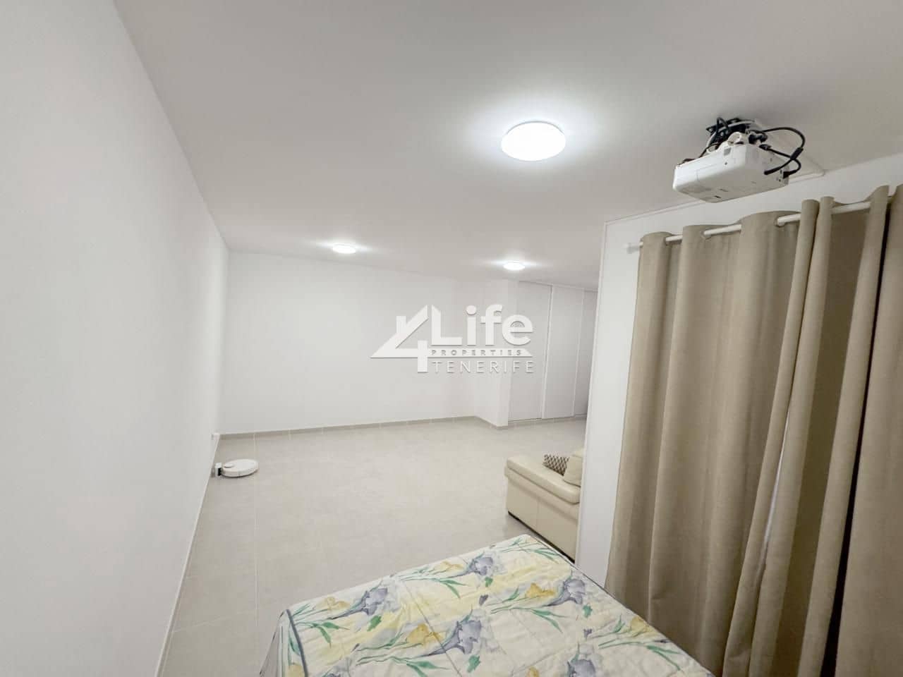 3 soveværelse Bungalow til salg i Adeje med garage - € 385.000 (Ref: 9216746)