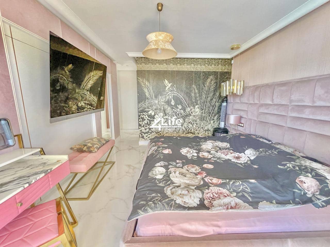 4 soverom Villa til salgs i El Madronal med svømmebasseng garasje - € 1 200 000 (Ref: 9263589)