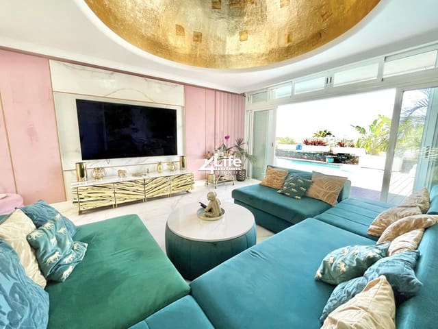 4 soveværelse Villa til salg i El Madroñal, Adeje med swimmingpool garage - € 1.200.000 (Ref: 9263589)