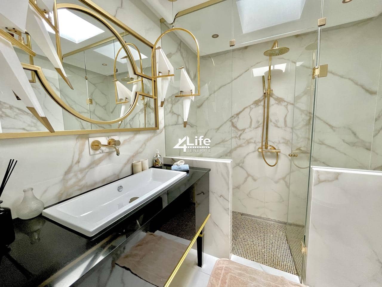 4 soverom Villa til salgs i El Madronal med svømmebasseng garasje - € 1 200 000 (Ref: 9263589)