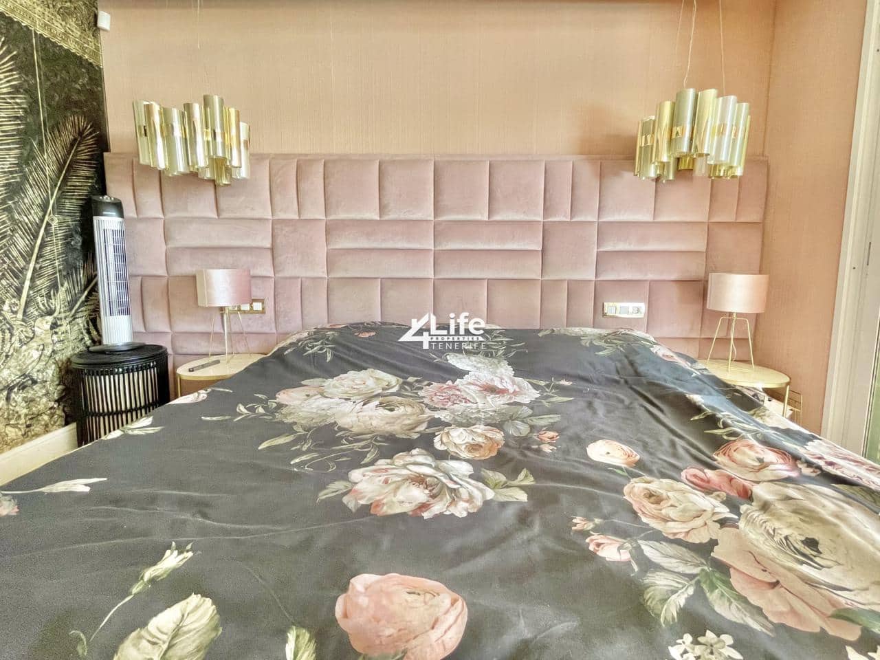 4 soverom Villa til salgs i El Madronal med svømmebasseng garasje - € 1 200 000 (Ref: 9263589)