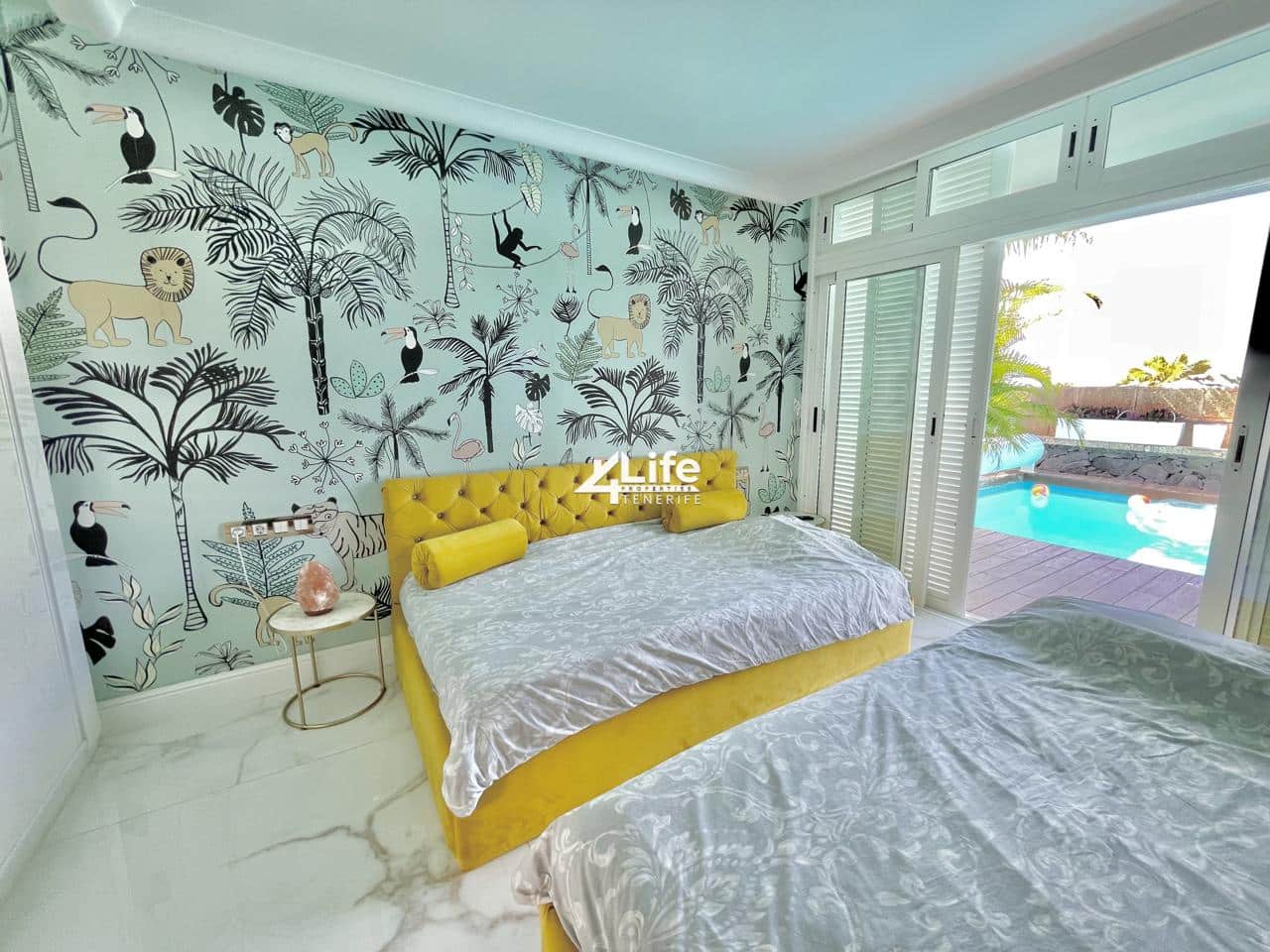 4 soverom Villa til salgs i El Madronal med svømmebasseng garasje - € 1 200 000 (Ref: 9263589)