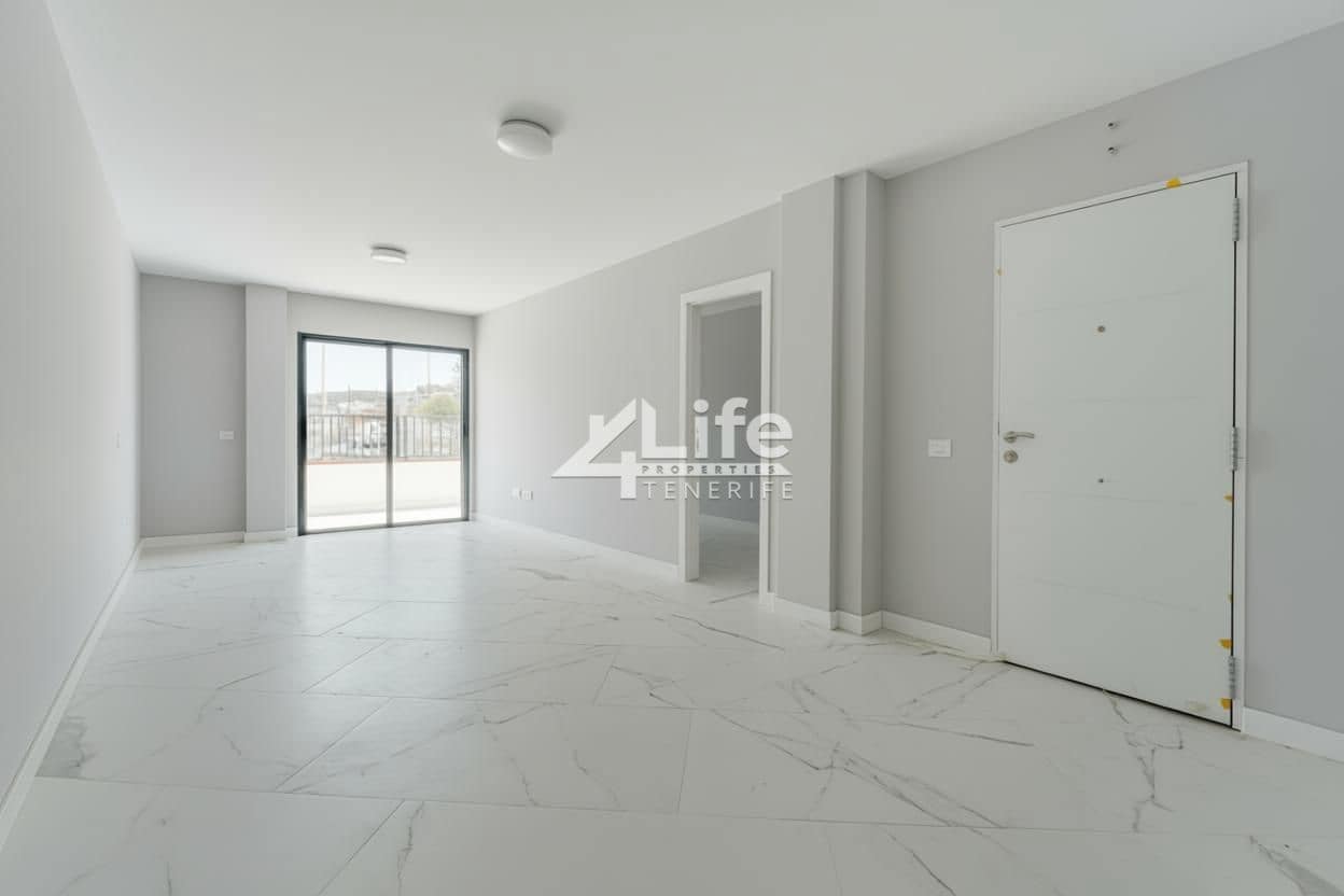 2 soverom Leilighet til salgs i San Isidro de Abona med garasje - € 209 500 (Ref: 9279619)