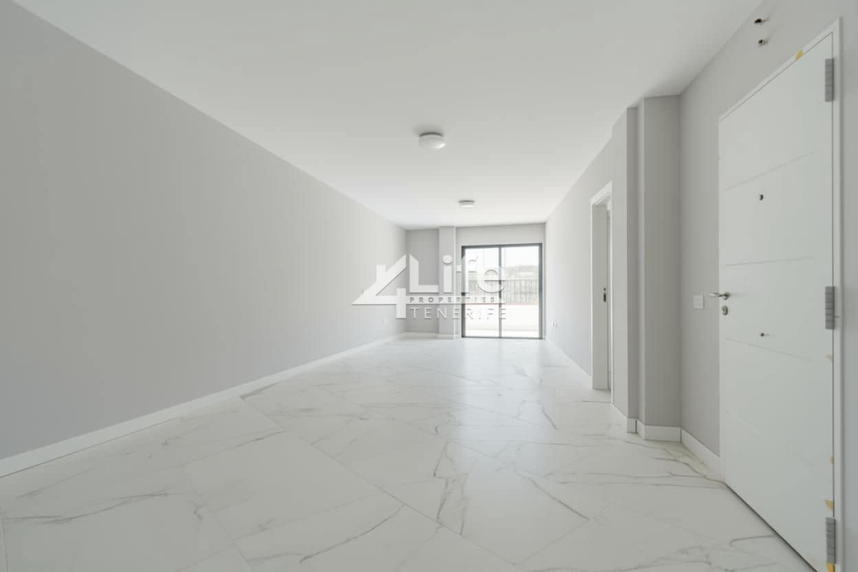 2 soverom Leilighet til salgs i San Isidro de Abona med garasje - € 209 500 (Ref: 9279619)