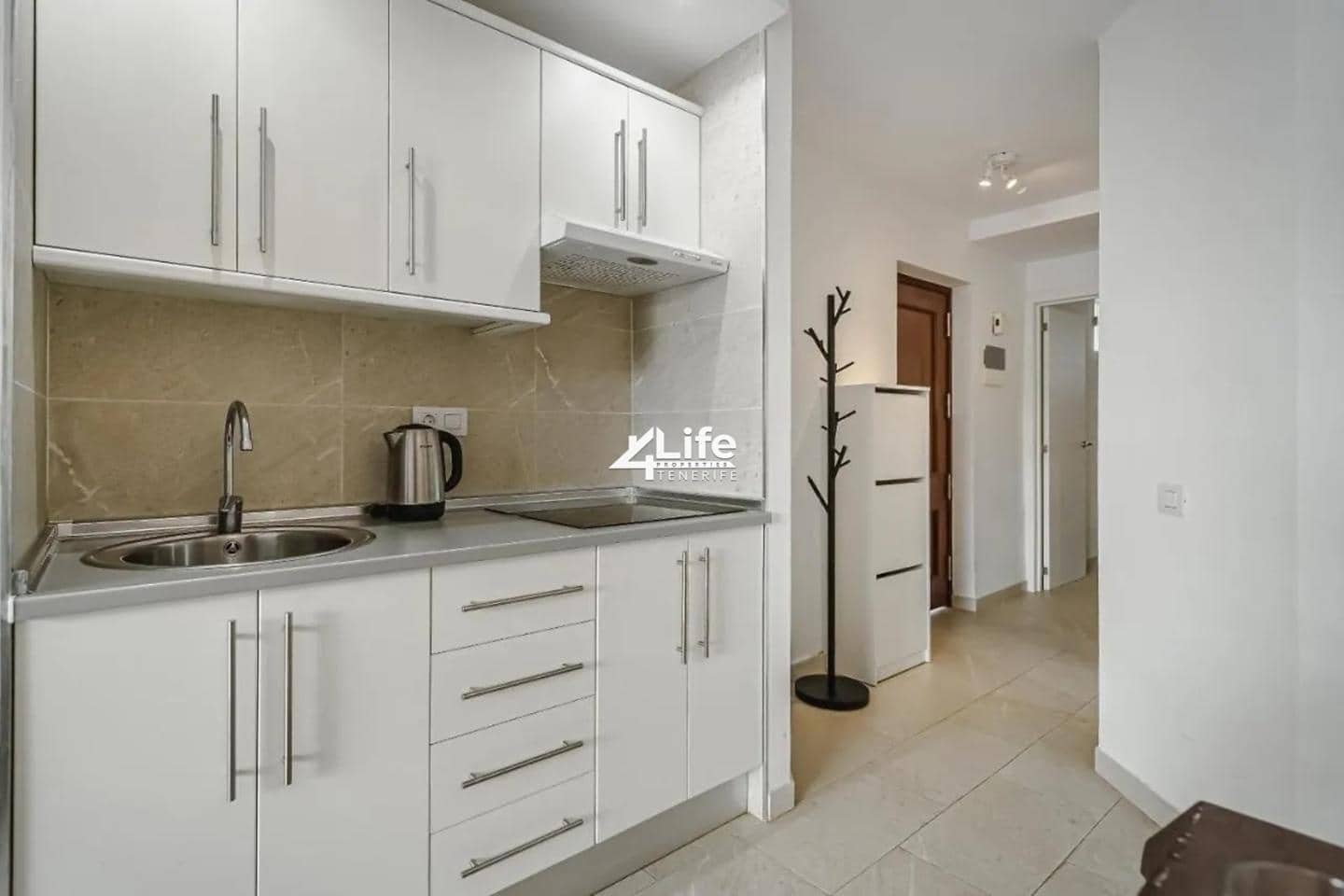 1 soverom Leilighet til salgs i Costa Adeje med svømmebasseng - € 227 500 (Ref: 9298857)