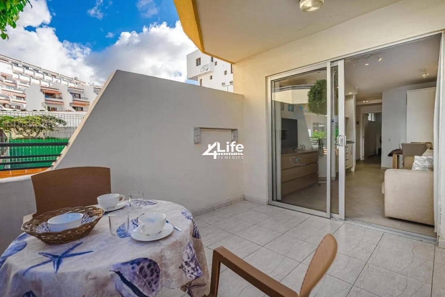 1 soverom Leilighet til salgs i Costa Adeje med svømmebasseng - € 227 500 (Ref: 9298857)