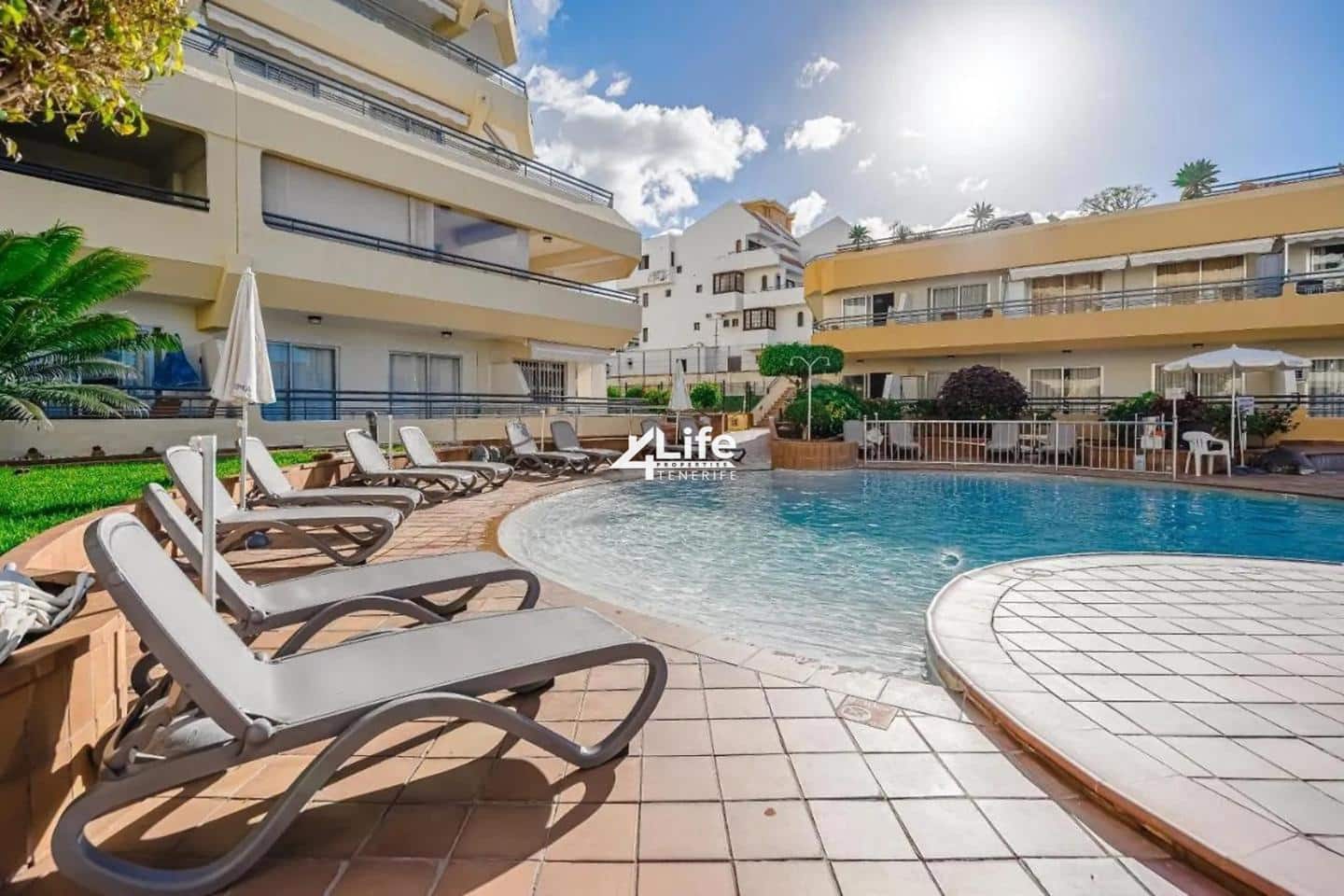 1 soverom Leilighet til salgs i Costa Adeje med svømmebasseng - € 227 500 (Ref: 9298857)