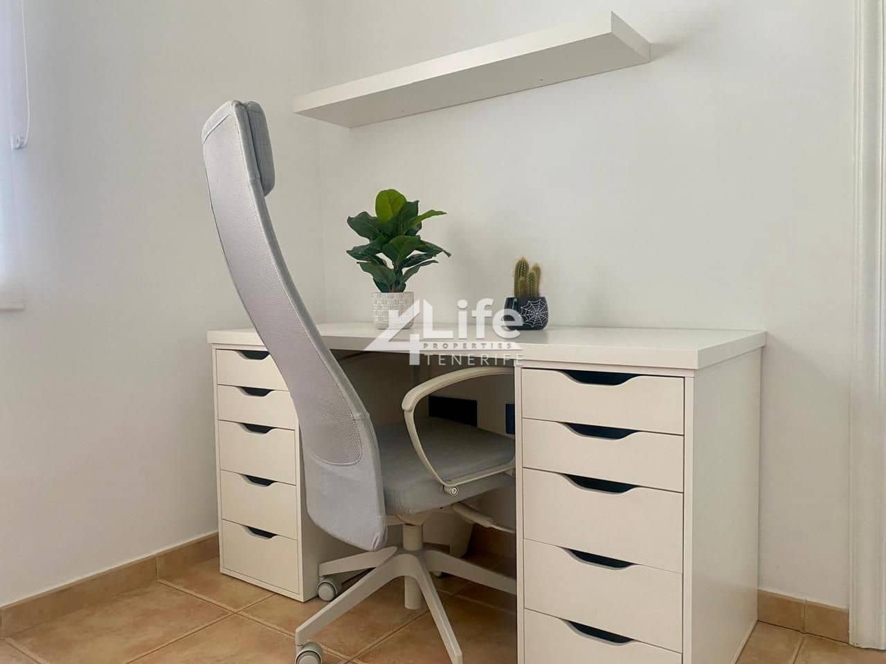 5 soverom Villa til salgs i Costa Adeje med svømmebasseng garasje - € 1 830 000 (Ref: 9309052)