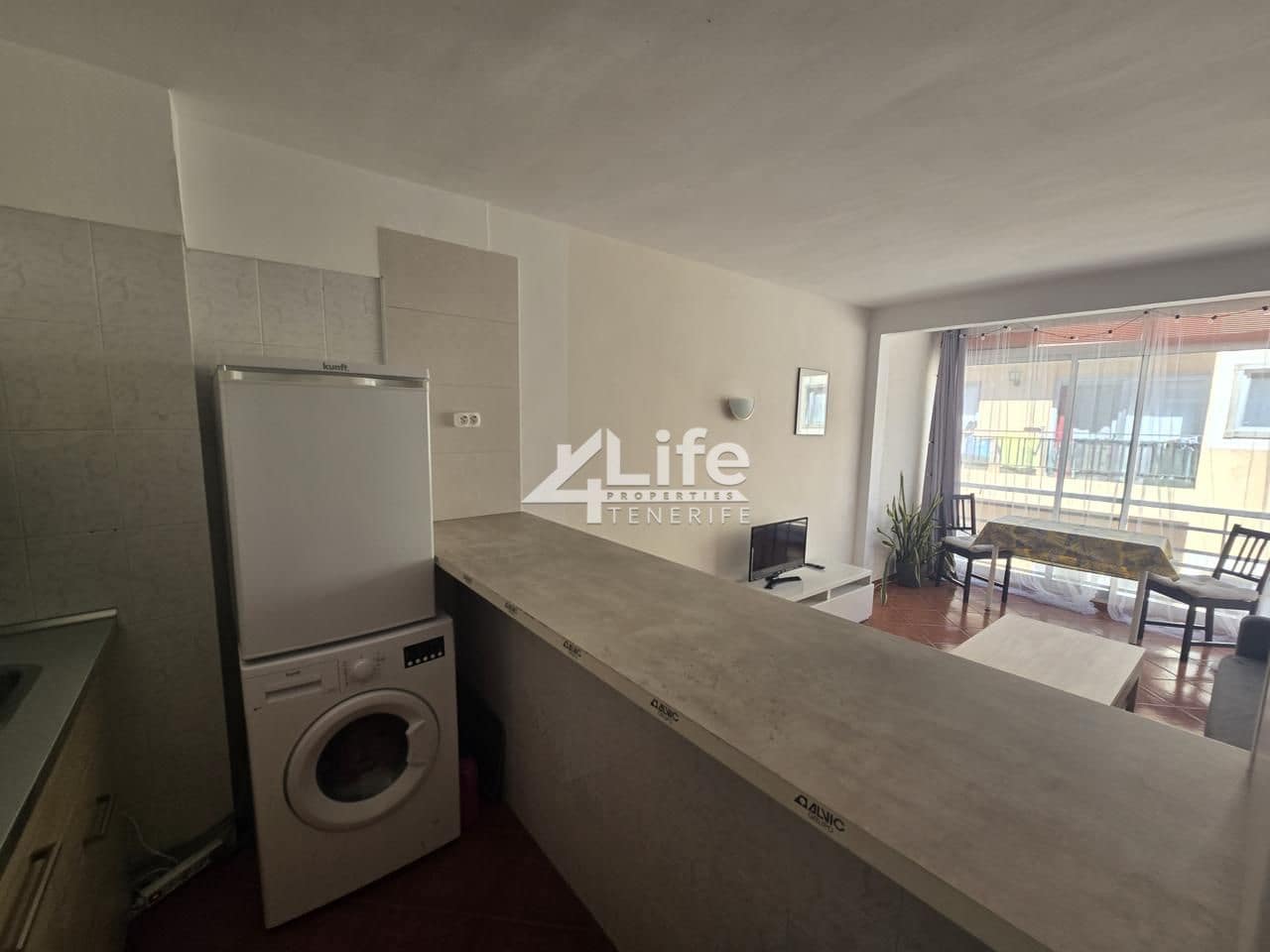 1 slaapkamer Flat te koop in Las Galletas - € 168.000 (Ref: 9337172)