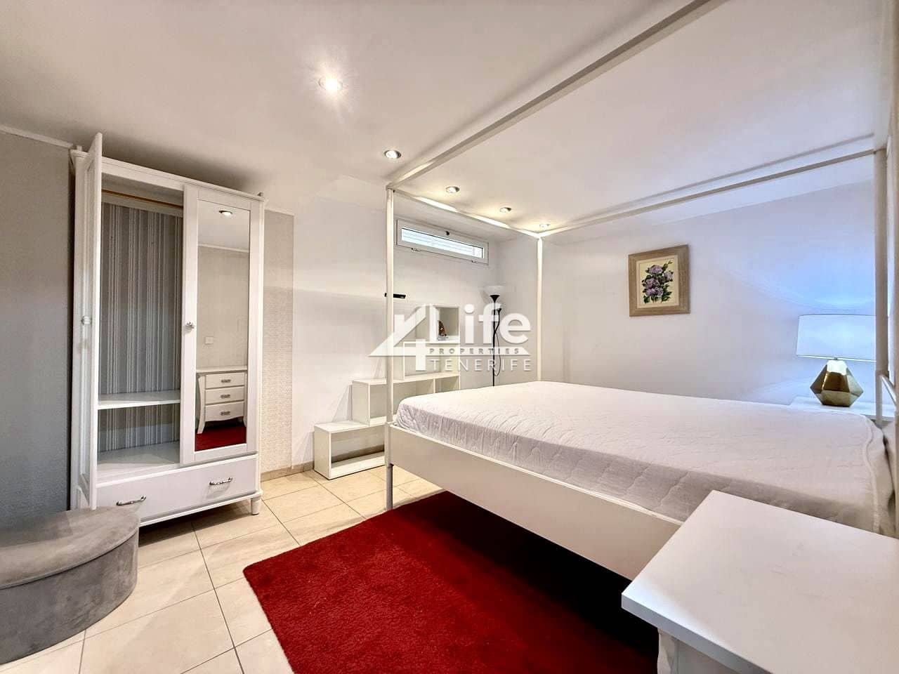 3 chambre Finca/Maison de Campagne à vendre à Costa Adeje avec piscine garage - 470 000 € (Ref: 9343847)