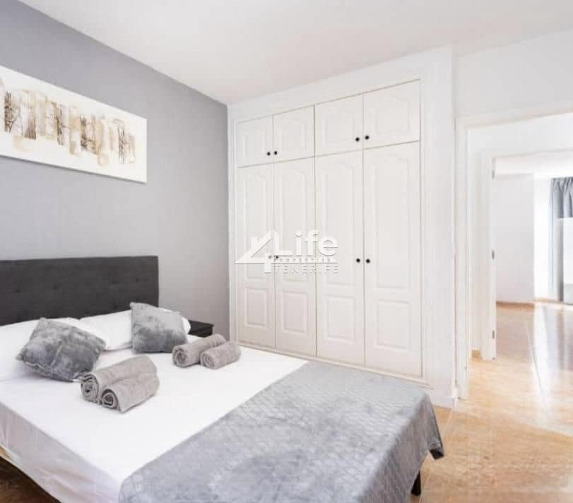 3 makuuhuone Huvila vuokrattavana paikassa Costa Adeje mukana 
autotalli - 3 500 € (Ref: 9352143)